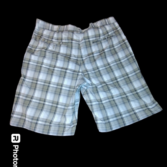 ♥️ 💙 NWOT Ben Hogan Quick Dry Men's Plaid golf shorts Size 36 - Picture 4 of 4
